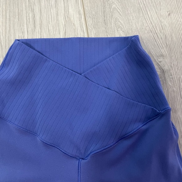 AERIE OFFLINE EXTRA FLARE LEGGINGS - Picture 4 of 6